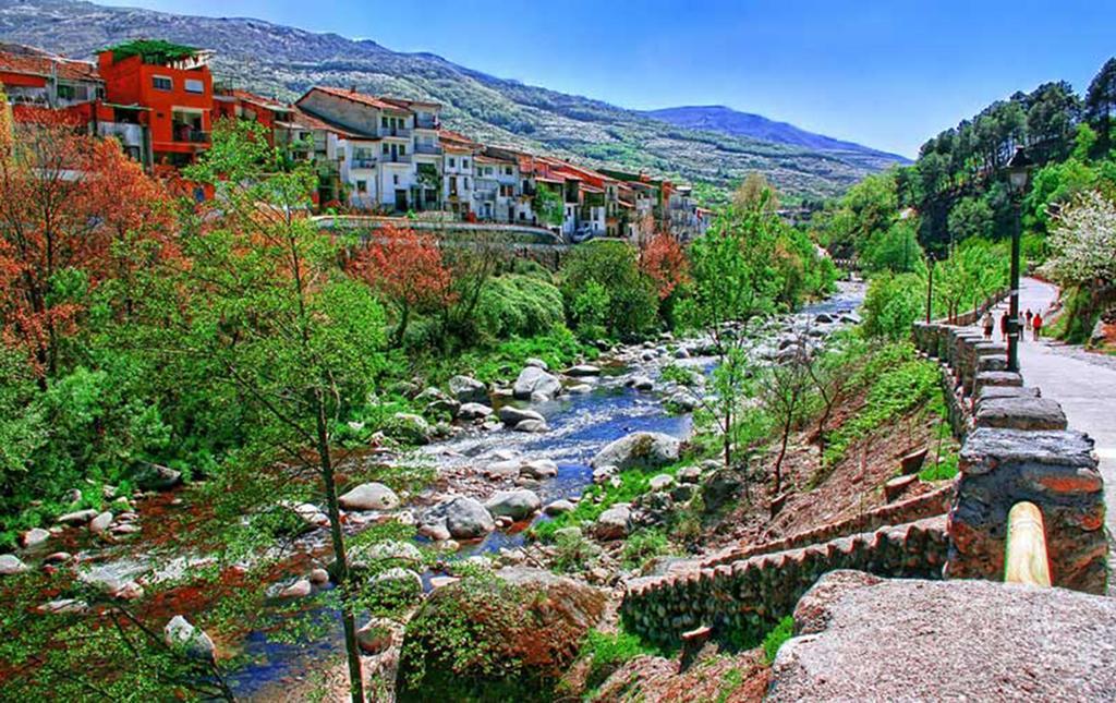Apartamentos Valle Del Jerte El Huerto Del Cura カベズエラデルバレ エクステリア 写真
