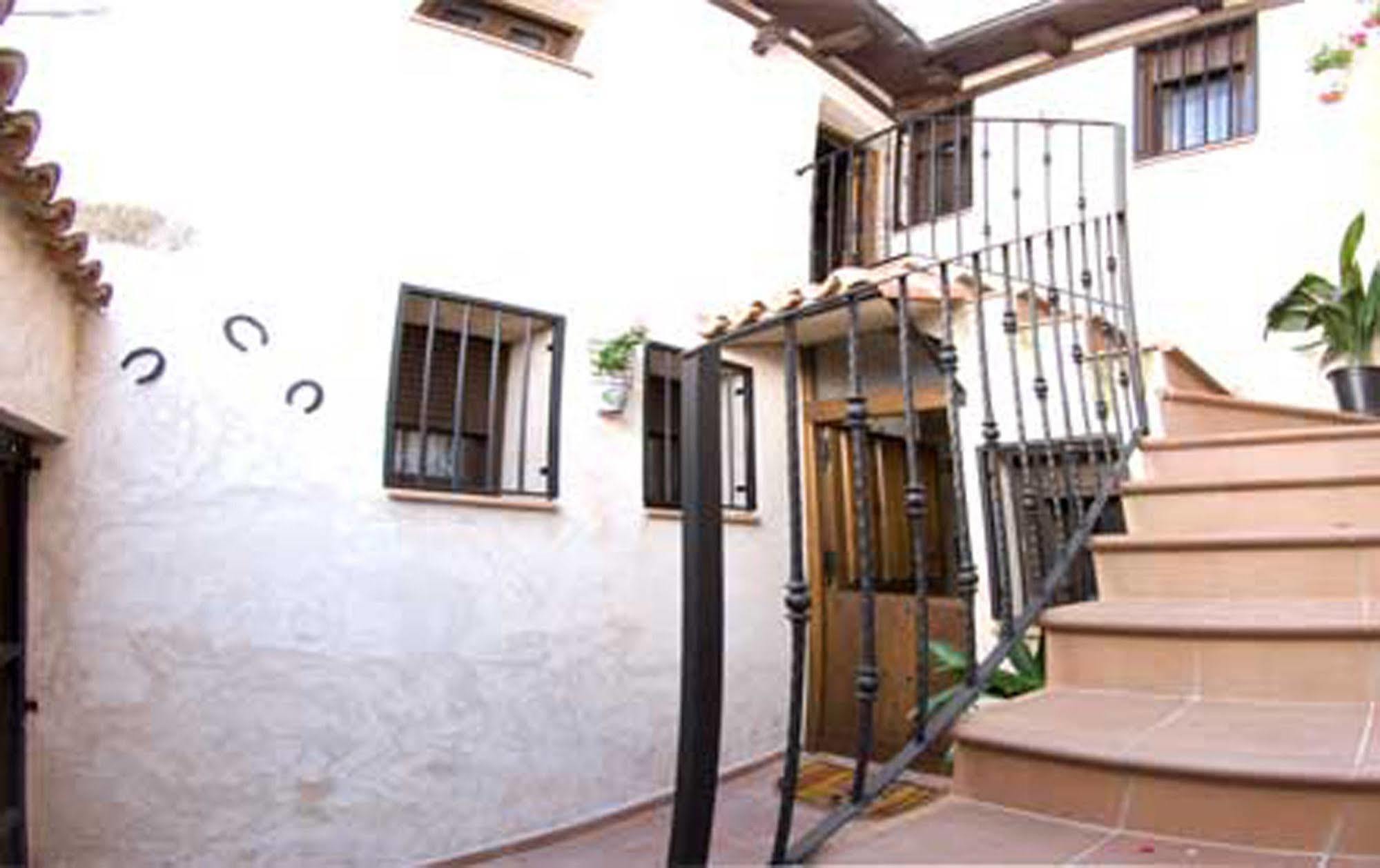Apartamentos Valle Del Jerte El Huerto Del Cura カベズエラデルバレ エクステリア 写真